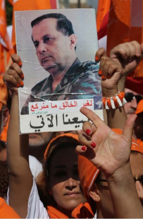 مارس الحريري ضغوطاً على النواب المعترضين لتفادي اشتباك بين بري والعونيين (مروان طحطح)