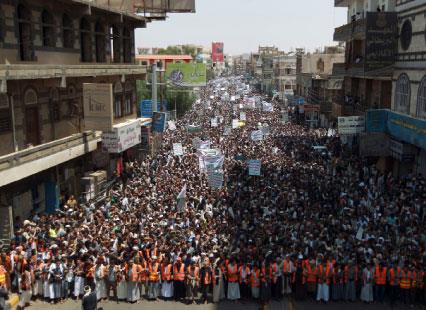 اليمن | بدء «الحراك الحوثي» في صنعاء والرئيس يستعين بالقبائل 