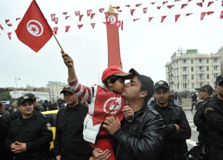 كانت تونس تستحق مصيراً أفضل، لكنّ الأوان لم يفت بعد