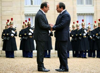 «تفاؤل» بجولة السيسي الأوروبية: سيجعل مصر «جنة»!
