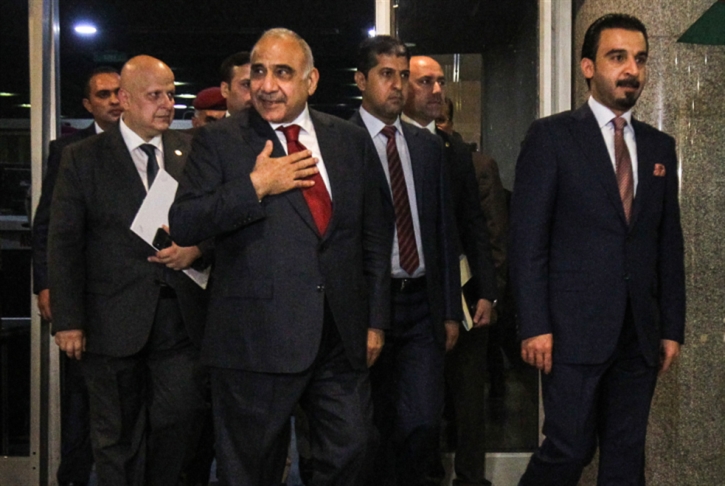 «ثقة ناقصة» لحكومة من 14 وزيراً: عبد المهدي رئيساً للوزراء