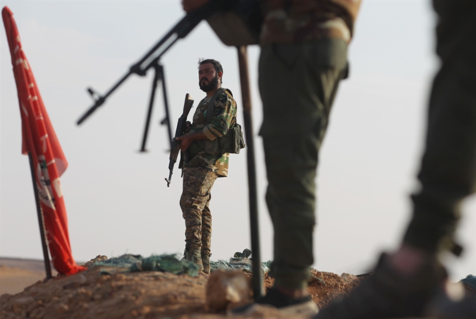 بين العراق وسوريا: «داعش» يستدعي أعداءه
