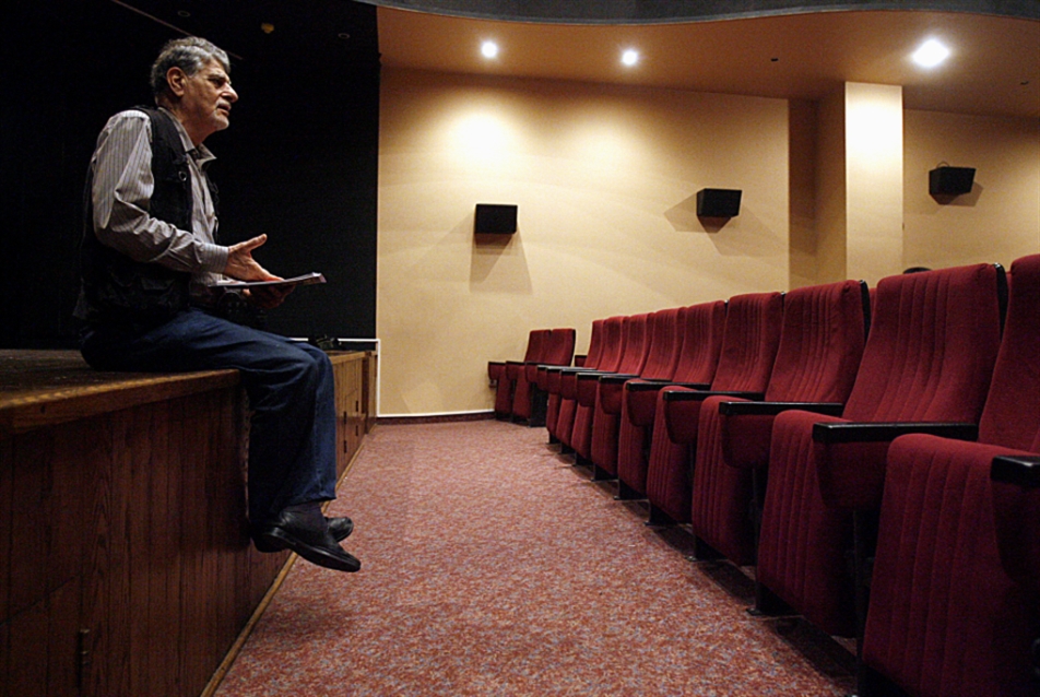 مؤتمر في «الكسليك» يجمع مبدعين وأكاديميين ونقاداً: المسرح اللبناني يبحث عن «مؤلف»