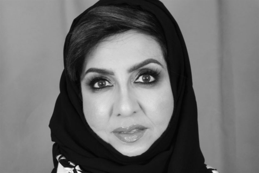 «جائزة نجيب محفوظ» للسعودية أميمة الخميس