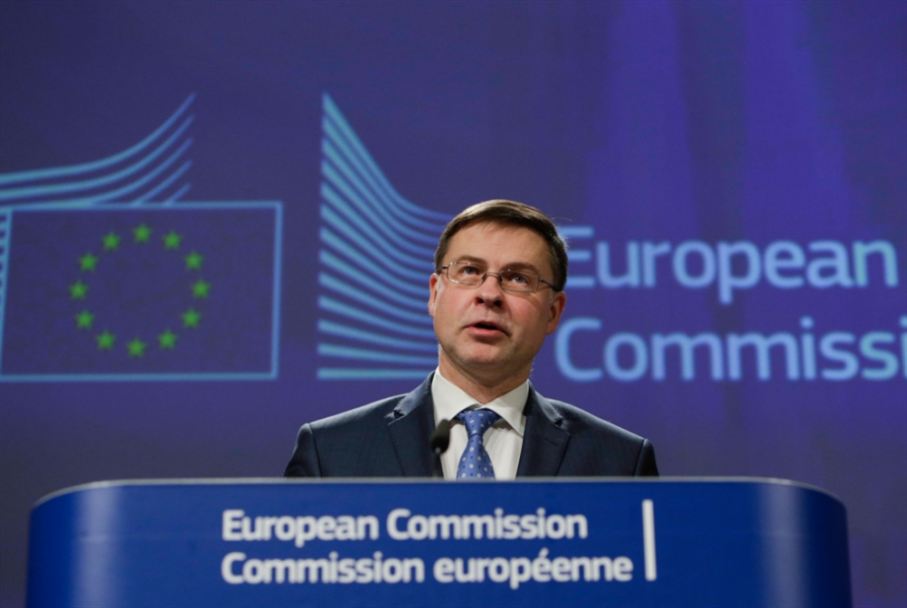 بروكسل تتوصّل إلى اتفاق مع روما على الموازنة