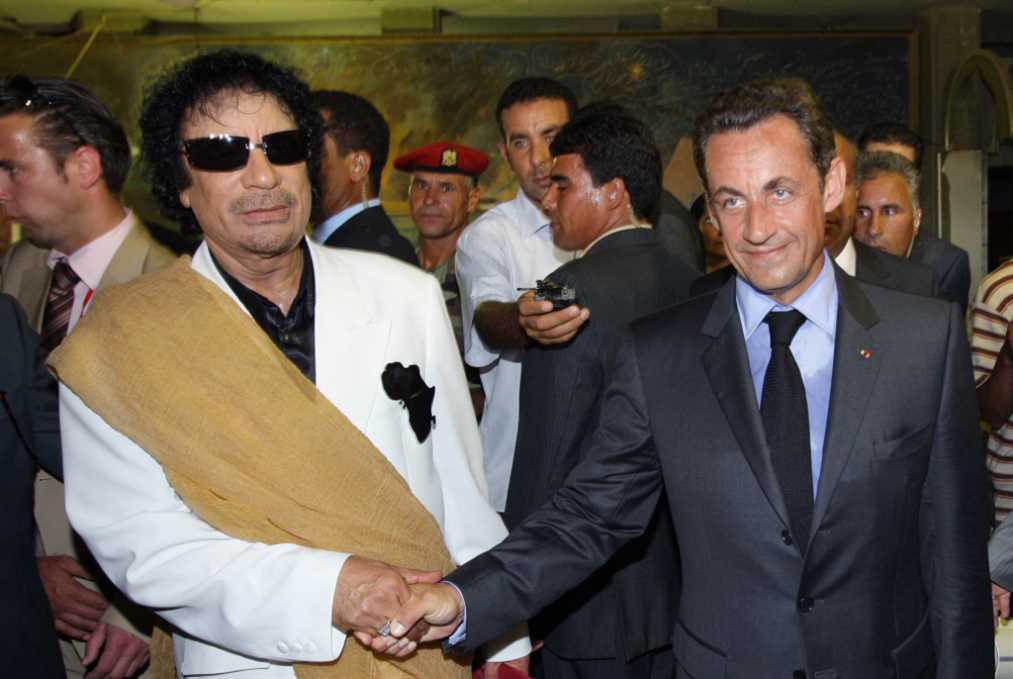 فرنسا|
ساركوزي موقوف قيد التحقيق