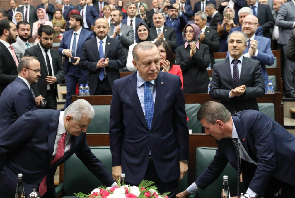 
انتخابات مبكرة: أردوغان يهرب من السقوط؟
