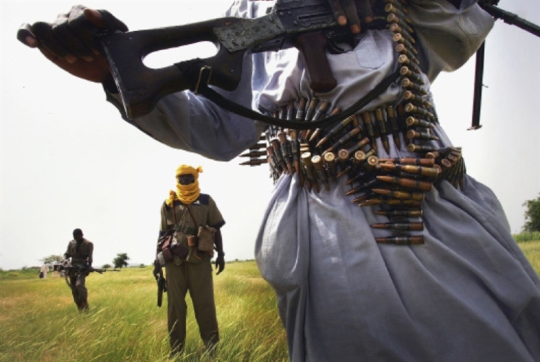 «التحالف» يرضخ لمناورة البشير: القوات السودانية باقية