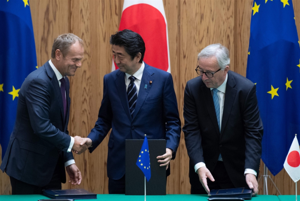 الأوروبيون يحطّون في طوكيو: اتفاق تجارة حرّة... ضدّ «الحمائية»