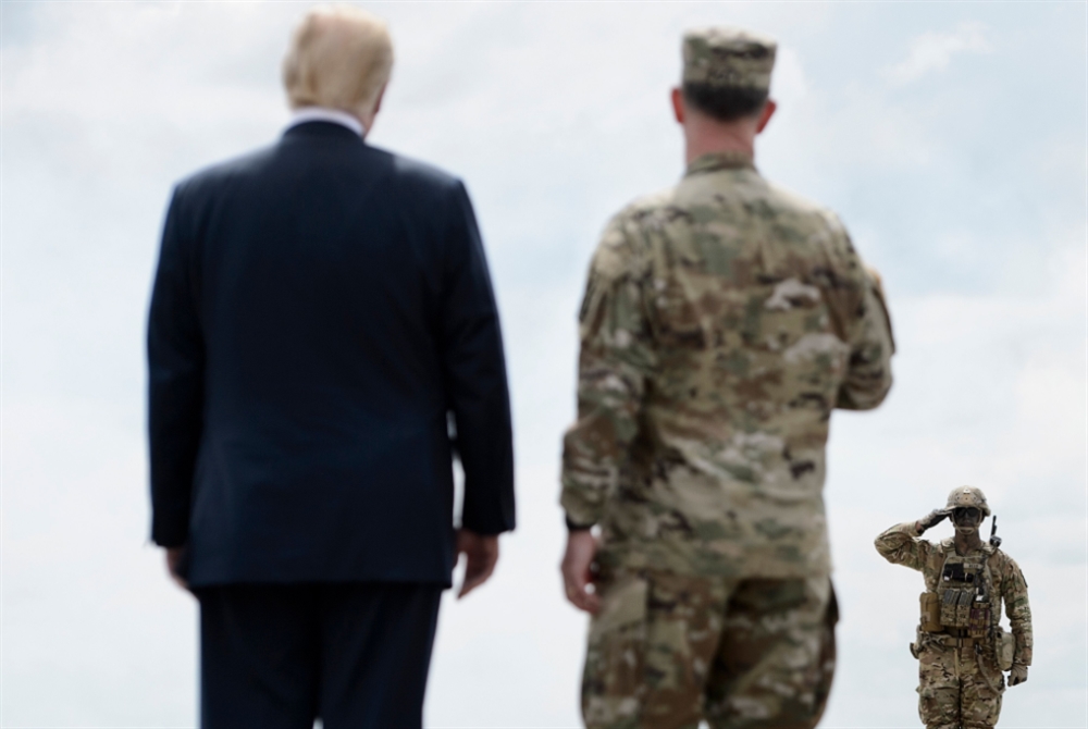 ترامب يوقّع موازنة دفاع «أميركا أولاً»: التركيز على التفوّق العسكري و«ردع روسيا»