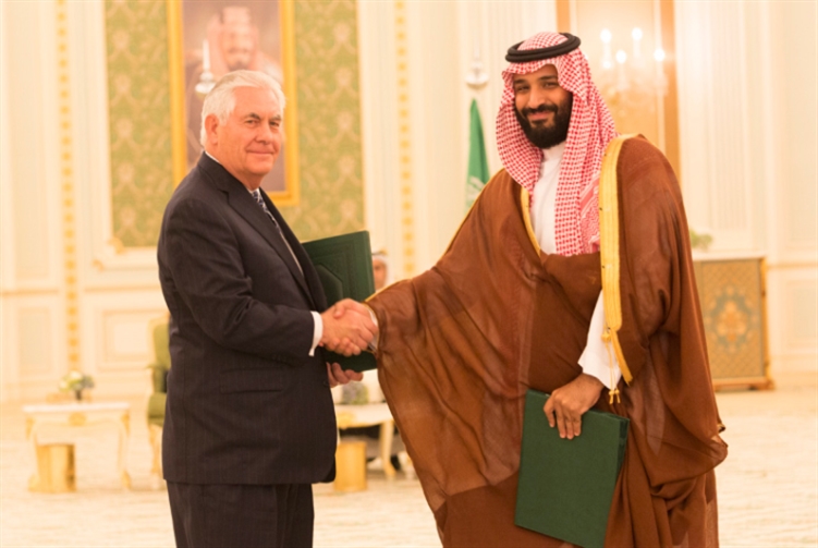 «الإمارات ليكس»: ترامب يطلب تخريب العراق بأموال السعودية