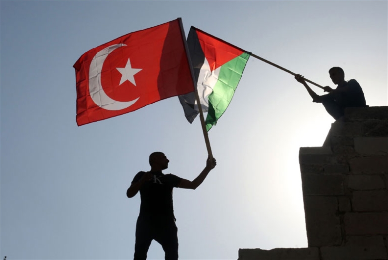 ما وراء بيان «حماس» الموارِب: ضغوط تركية لتأييد العدوان
