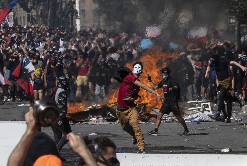 احتجاجات مطلبيّة في تشيلي: تدابير حكومية لـ«احتواء» الشارع