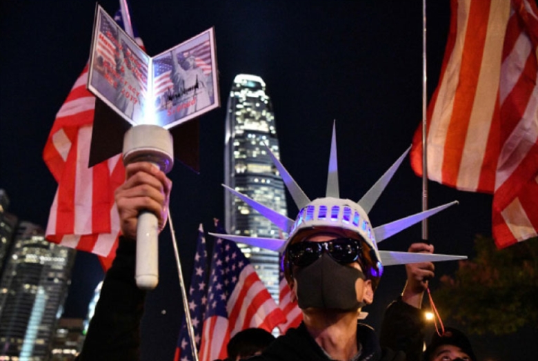 هونع كونغ: مناهضو الصين بـ«حماية» واشنطن