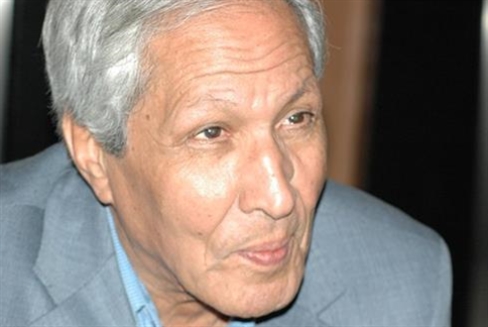 وفاة الممثل المغربي عزيز موهوب