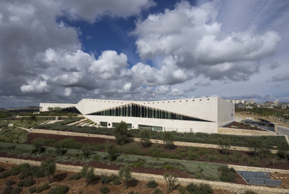 المتحف الفلسطيني مرشّحاً لجائزة «الآغا خان»