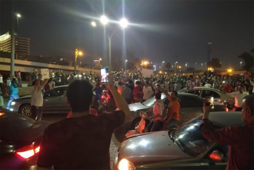 تظاهرات ليلية في عدد  من المدن المصرية: الشارع يتحدى  قبضة السيسي