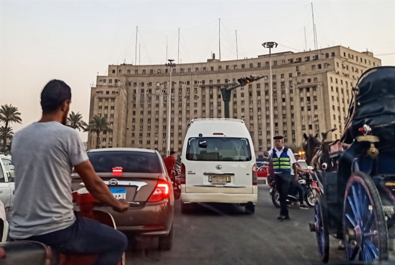 أقصى درجات الاستنفار عشية «الجمعة الثانية»: الجيش إلى الشارع والاعتقالات بالمئات
