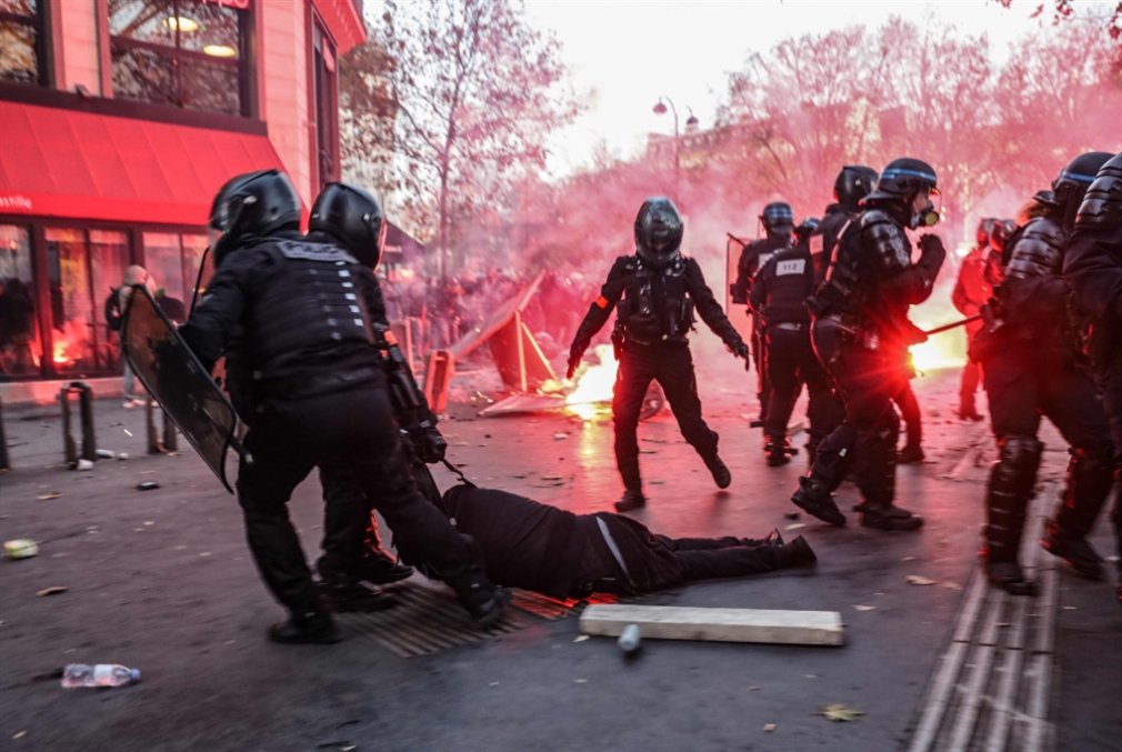 فرنسا | تظاهرات ضدّ قانون «الأمن الشامل»: لا لتحصين عنف الشرطة