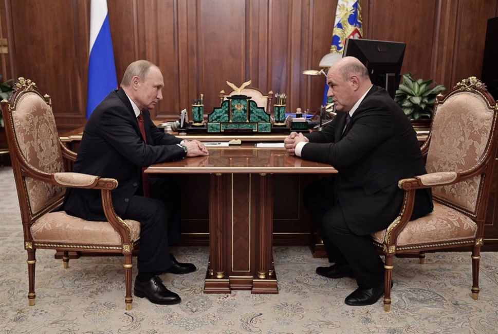 بوتين يزكّي خليفة ميدفيديف في رئاسة الوزراء