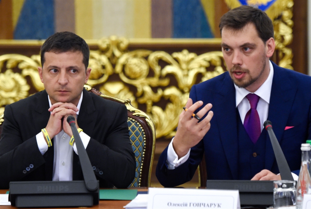 أوكرانيا | استقالة رئيس الحكومة على خلفية تسجيلات مسرّبة