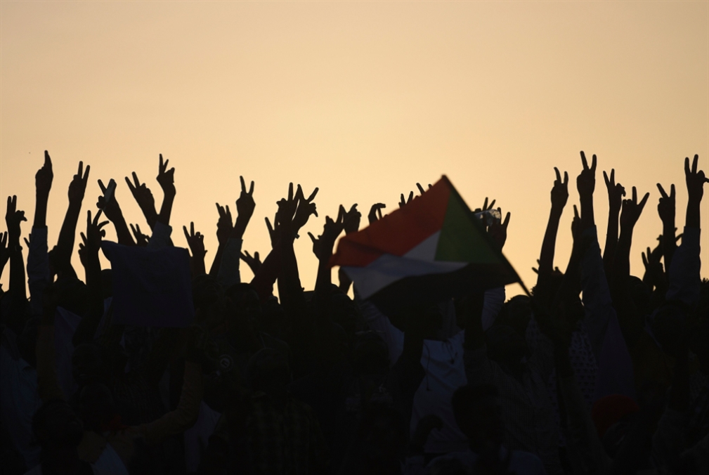 السودان | المدنيّون «يستفيقون» إلى وجودهم: «مجلس الشركاء» خطوة انقلابية