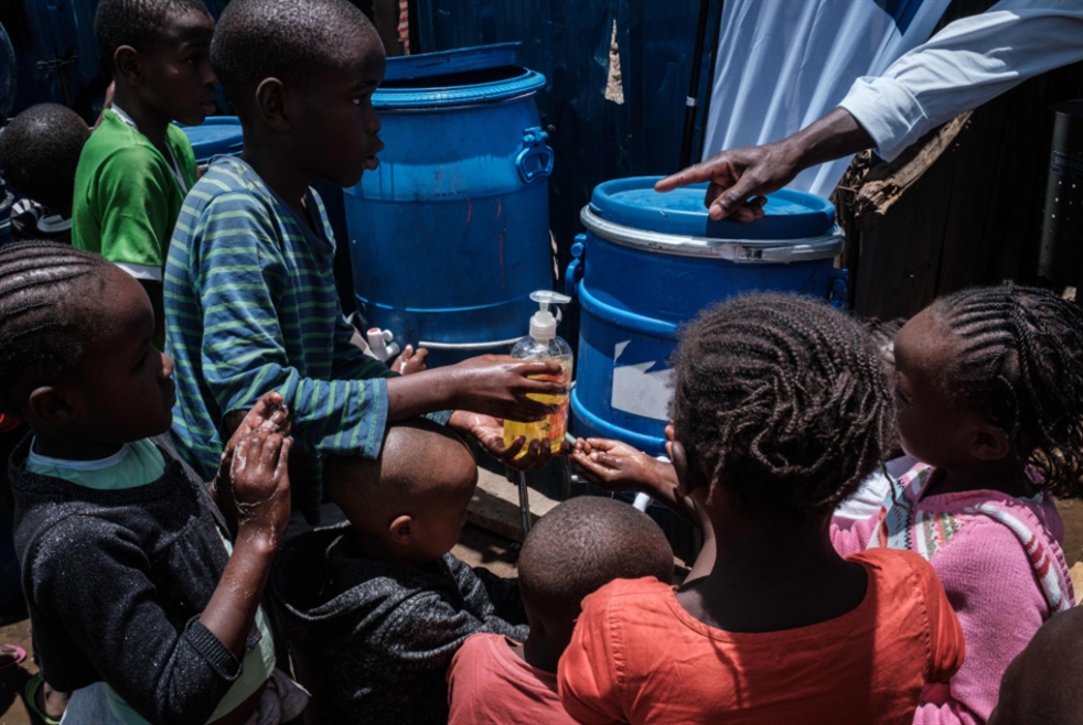 «كورونا» في أفريقيا: خبرة التعامل مع الأوبئة تحمي الفقراء؟