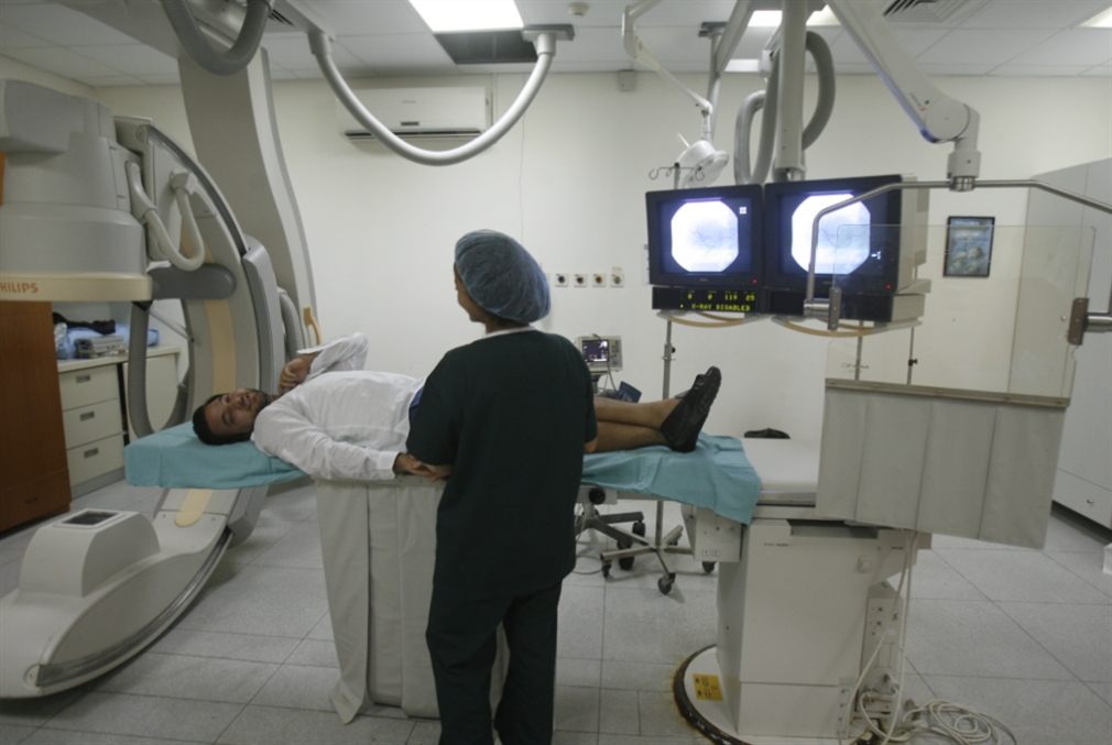 «زعبرة» وفواتير مضخّمة ومرضى وهميون: مستشفيات تنهب المال العام