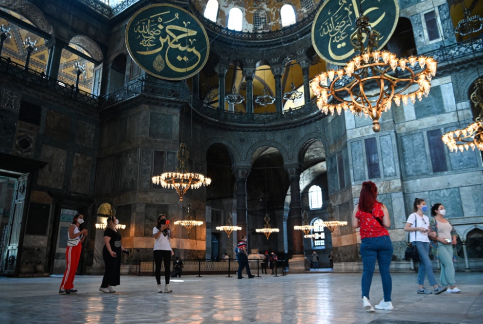 تحويل «آيا صوفيا» إلى مسجد: اللعب بالنار في وقت هائج