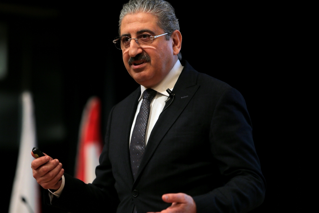 رئاسة «اللبنانيّة» بين «تسيير المرفـق» والأكبر سناً