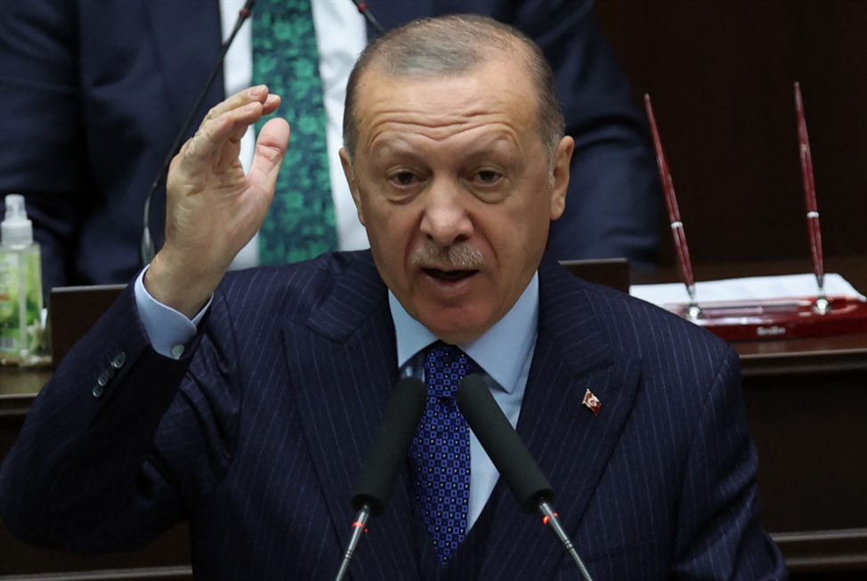 الليرة التركية تهوي لمستوى قياسي جديد بعد قرار إردوغان