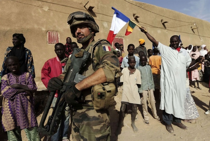 الجيش الفرنسي يعلن قتله امرأة خلال «مهمة» شمال مالي