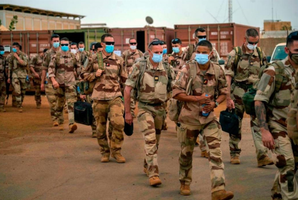 مالي: فرنسا خرقت «اتفاق التدخل» بنشرها 4 آلاف عسكري