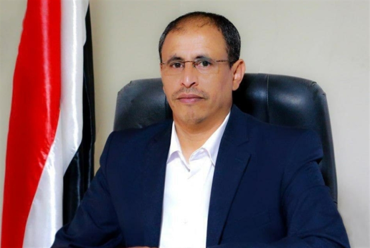 وزير الإعلام اليمني يتضامن مع قرداحي في وجه «المأزومين»