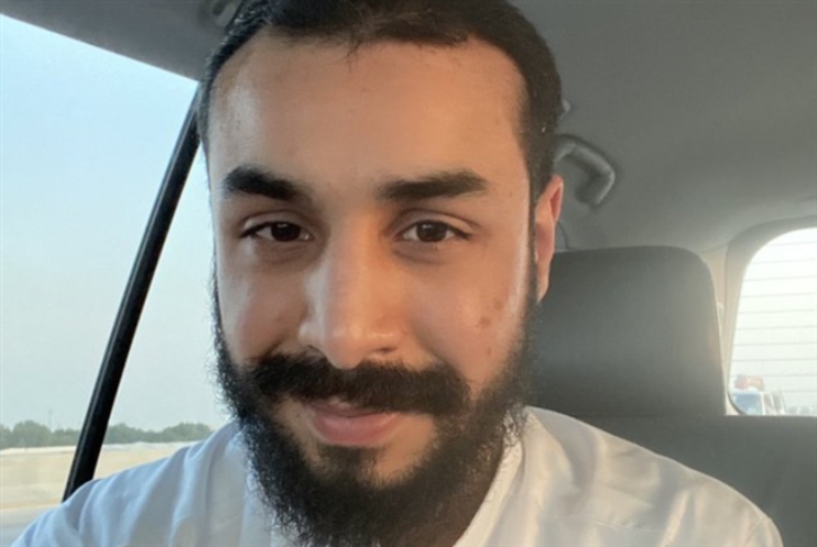 شاهد | السعودي علي النمر إلى الحرية بعد اعتقال تسع سنوات