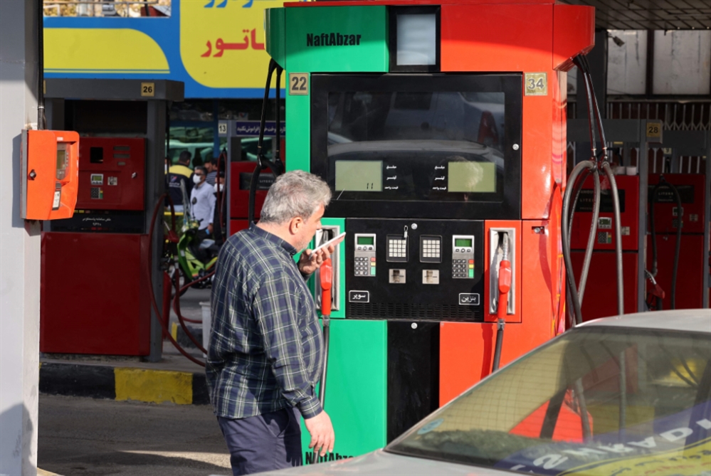 مسؤول إيراني يعلن السيطرة على الهجوم السيبراني على محطّات البنزين بالبلاد