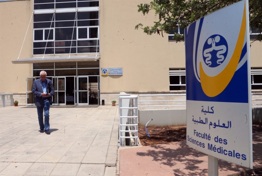 الجامعة اللبنانية «مكربجة»: هل ينجح الرئيس بـ «تعبيد»  العودة؟