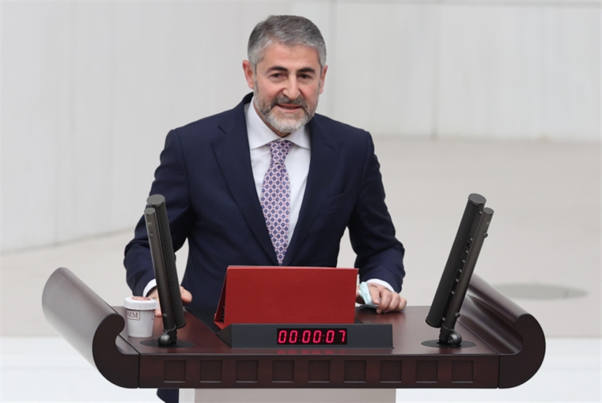 تركيا: وزير المالية الجديد يؤدّي اليمين الدستورية