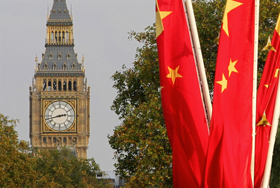 توسيع الانتشار وزيادة الرؤوس النووية: بريطانيا تتقدَّم الجبهة الأميركية ضدّ الصين