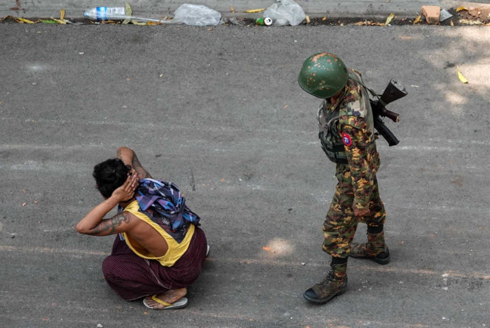 مقتل عشرات المتظاهرين برصاص قوات الأمن في ميانمار