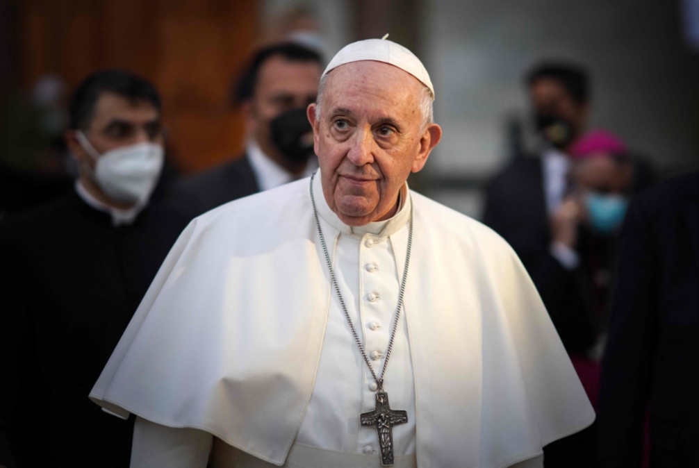 البابا يبدأ زيارة تاريخية إلى العراق