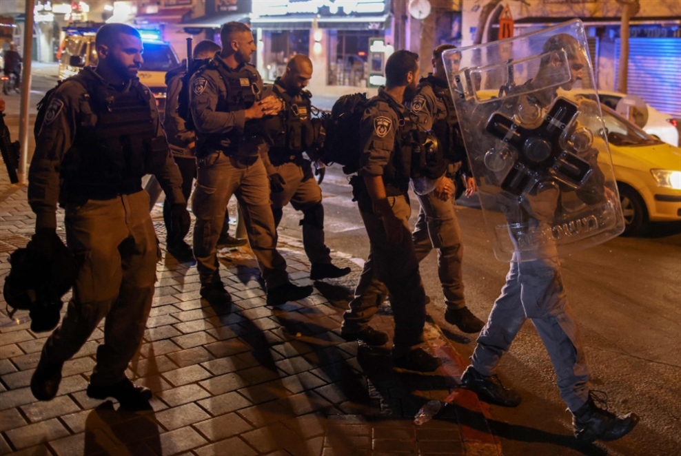 يافا: شرطة العدوّ تعتدي على فلسطينيين احتجّوا على مخطّط تهجيرهم