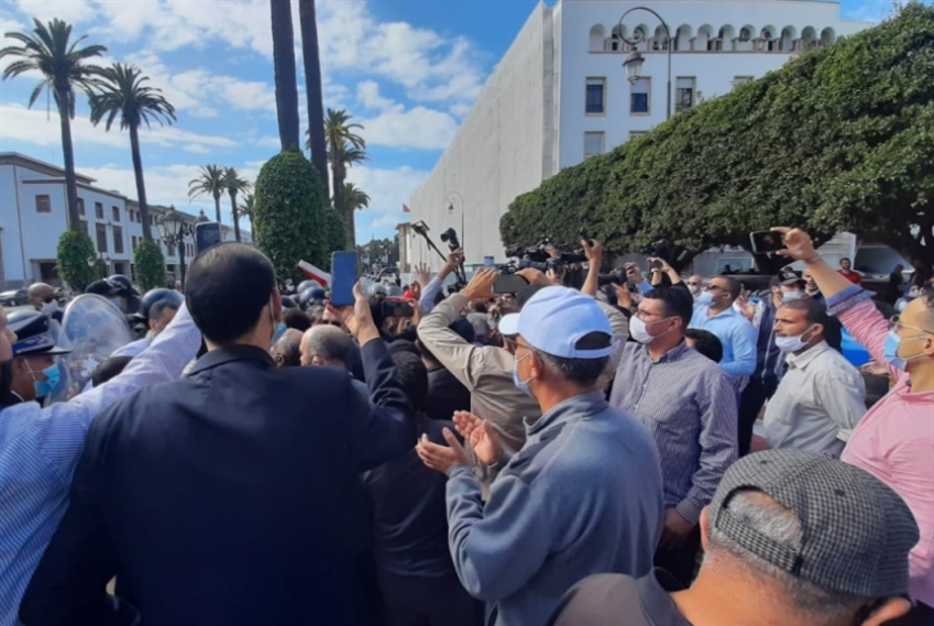 السلطات المغربيّة تقمع وقفة تضامنيّة مع الشعب الفلسطيني