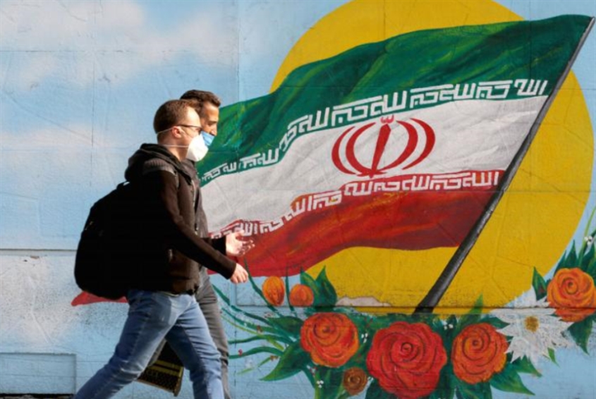 هل اقتصاد إيران «يغرق» فعلاً؟