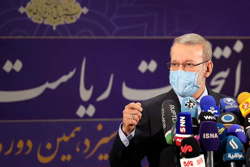 وكالة «فارس»: استبعاد لاريجاني من السباق الرئاسي