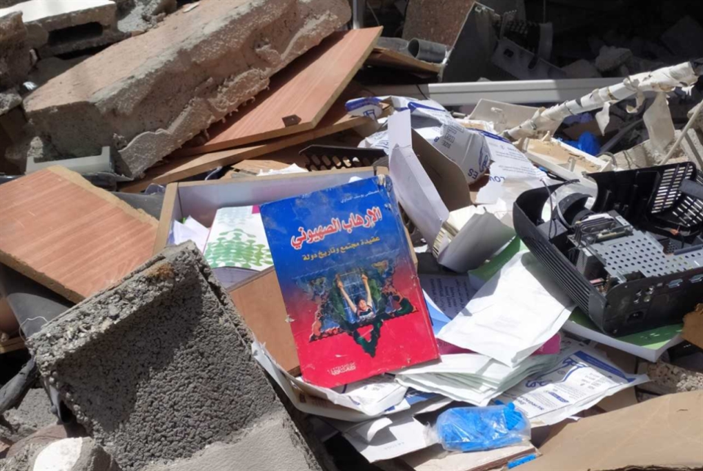 مكتبات غزّة... أجنحة الحالمين المتكسّرة