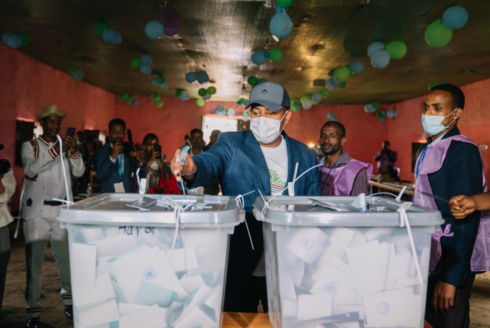 انتهاء التصويت في الانتخابات الإثيوبيّة وسط مقاطعة وخروقات