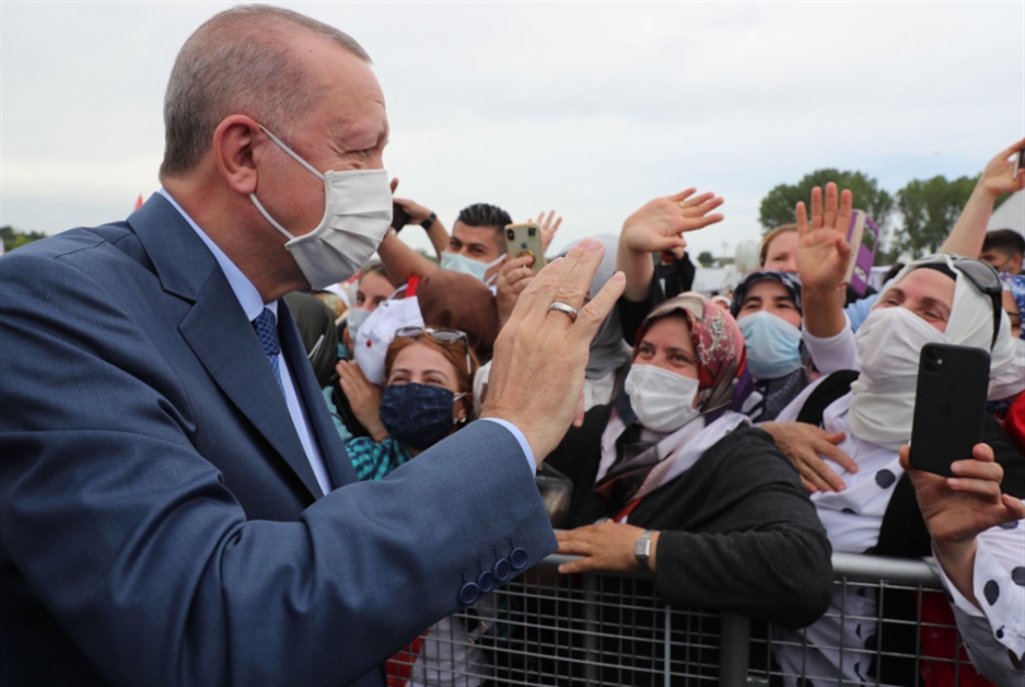 إردوغان يشقّ طريق الرئاسة... من «قناة إسطنبول»!