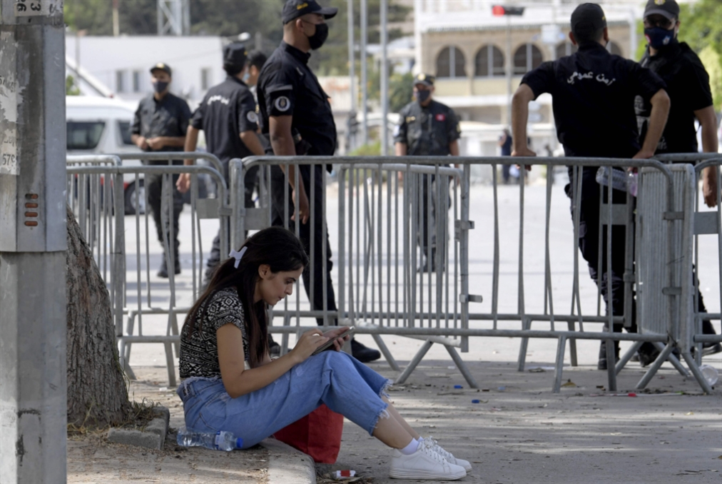 تونس: قيس سعيّد يربح الجولة الأولى... و«النهضة» تمدّ يدها للشراكة