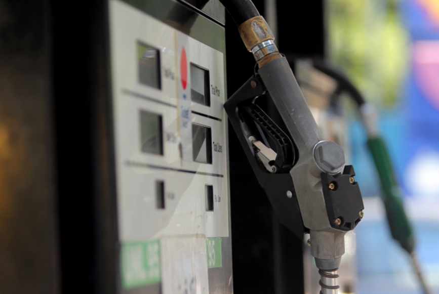 «المديرية العامة للنفط»: السماح للشركات المستوردة بتسليم البنزين غداً بالسعر المدعوم